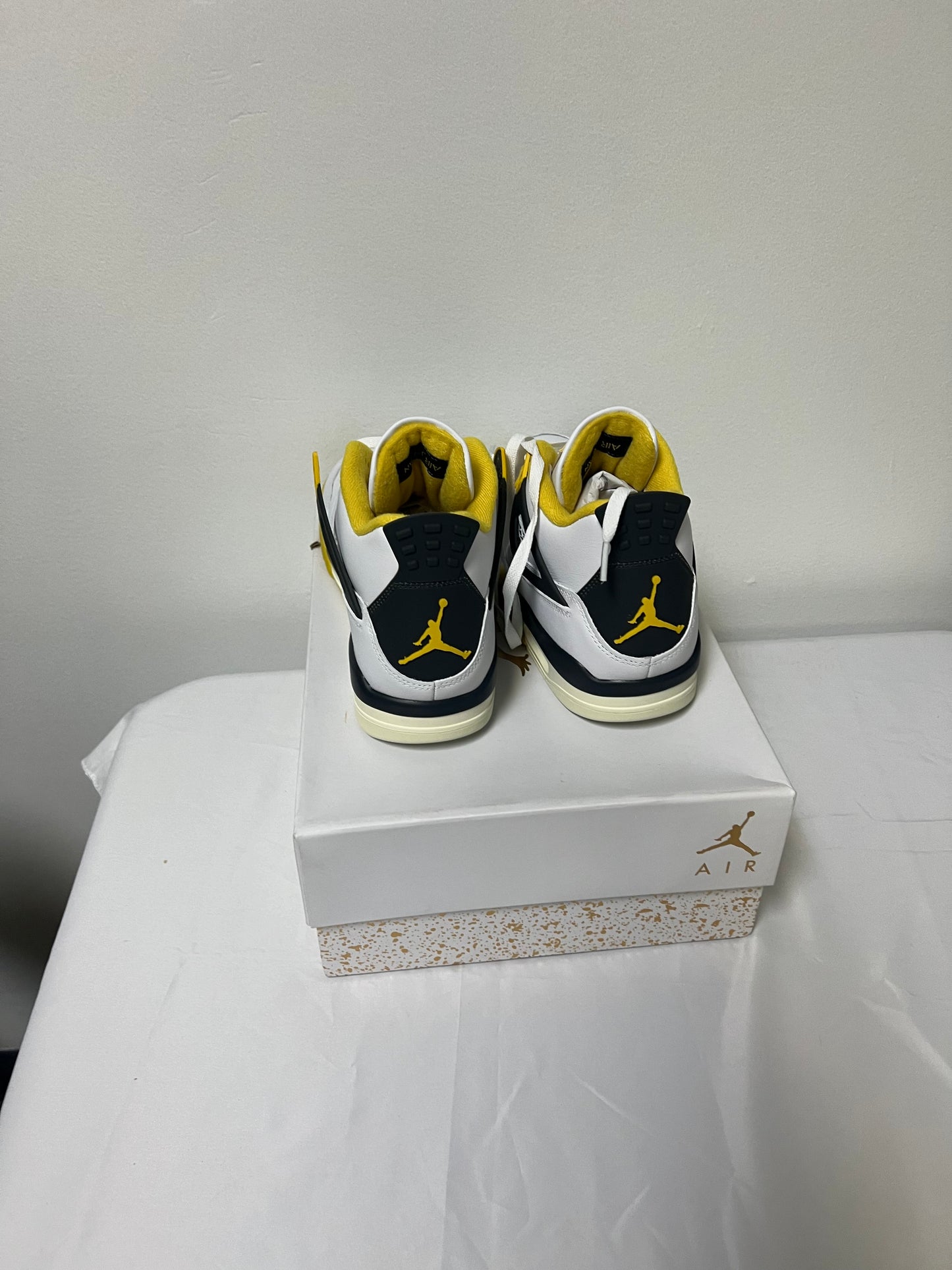 Women’s/Men Air Jordan 4 Retro