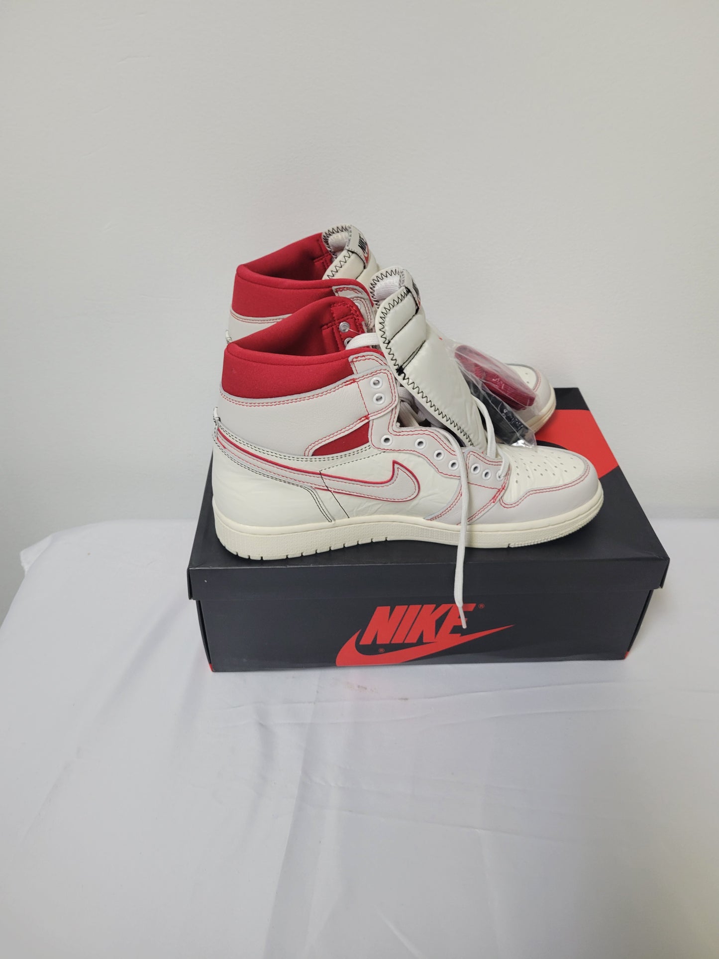 *New* Air Jordan 1 Retro High OG