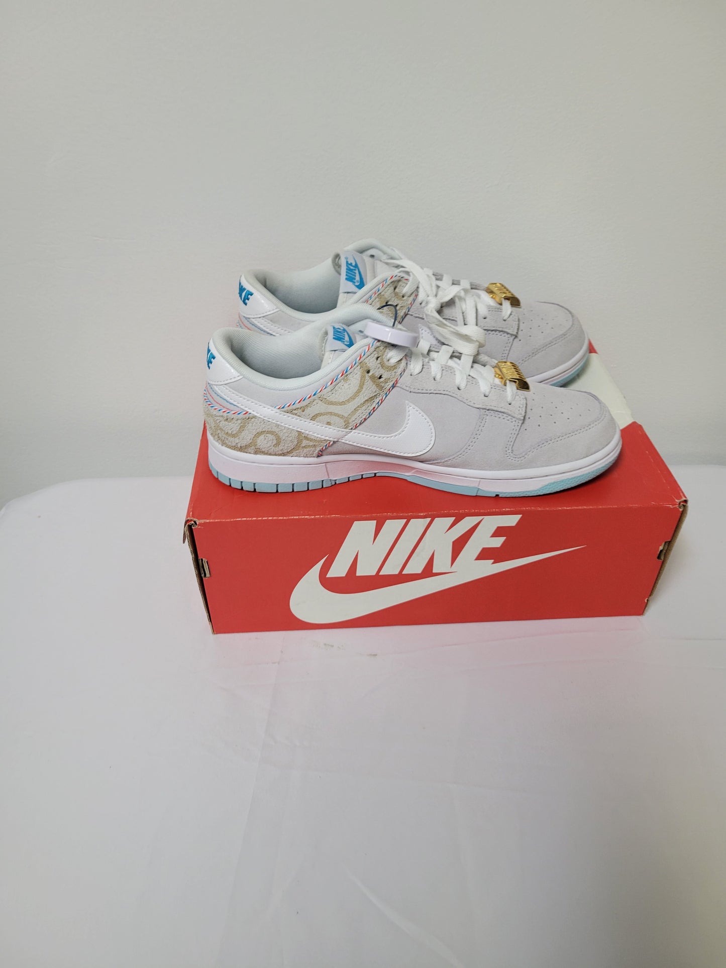 Pre-Own Nike Dunk Low Size 10 Barbershop