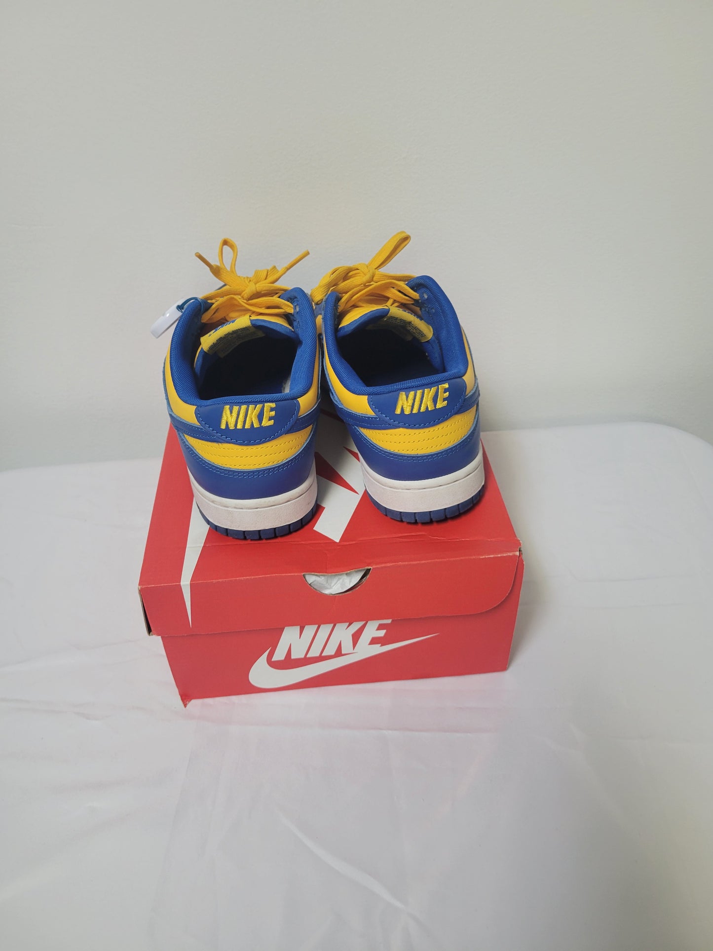 Nike Dunk Low Retro Size 10 UCLA