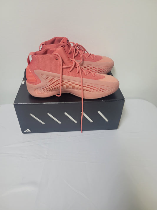 Pre Owned A.mlllE 1 Size 10.5 Georgia Peach