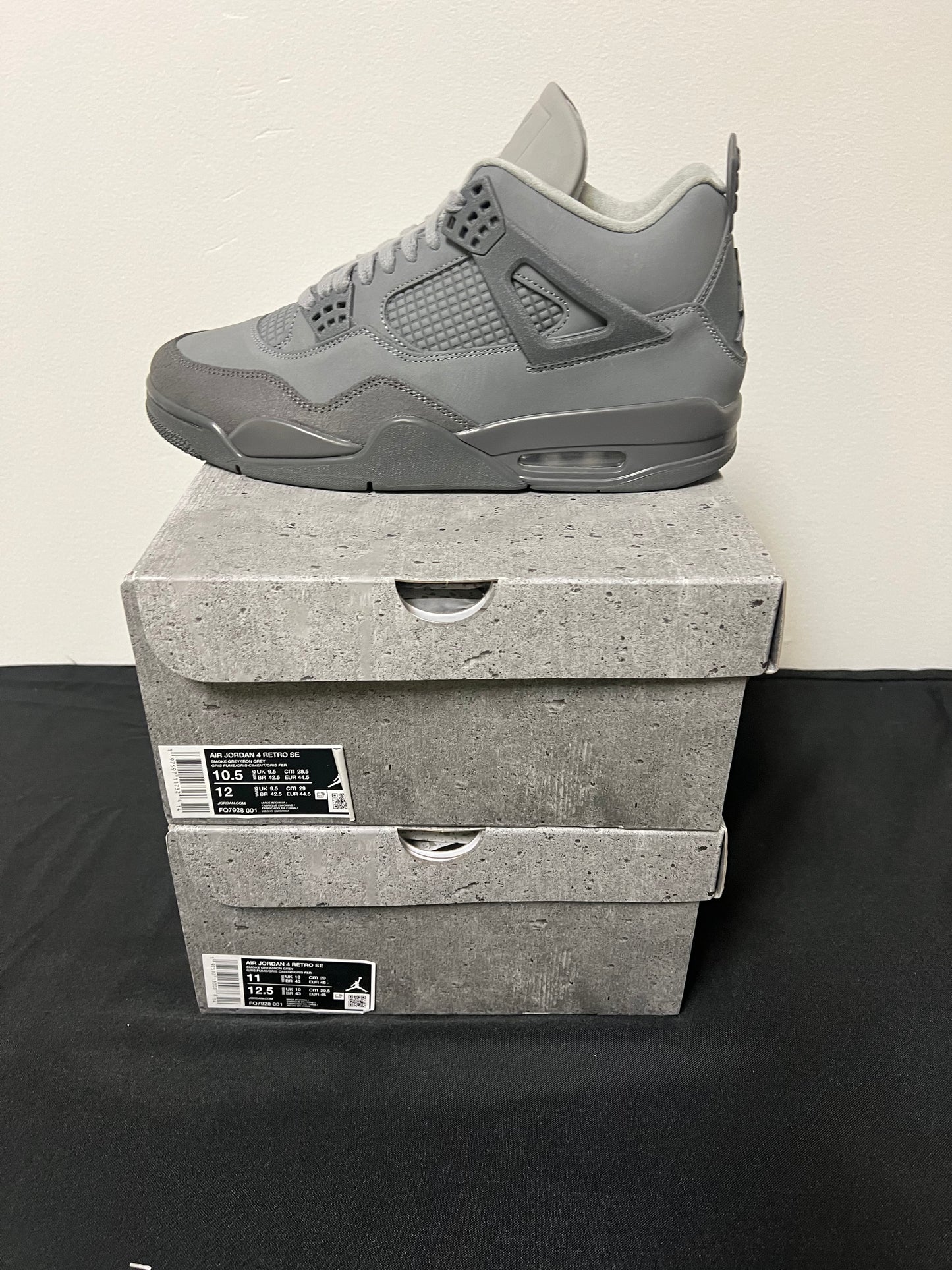 Pre Owned Jordan 4 (Wet Concrete) Size 11