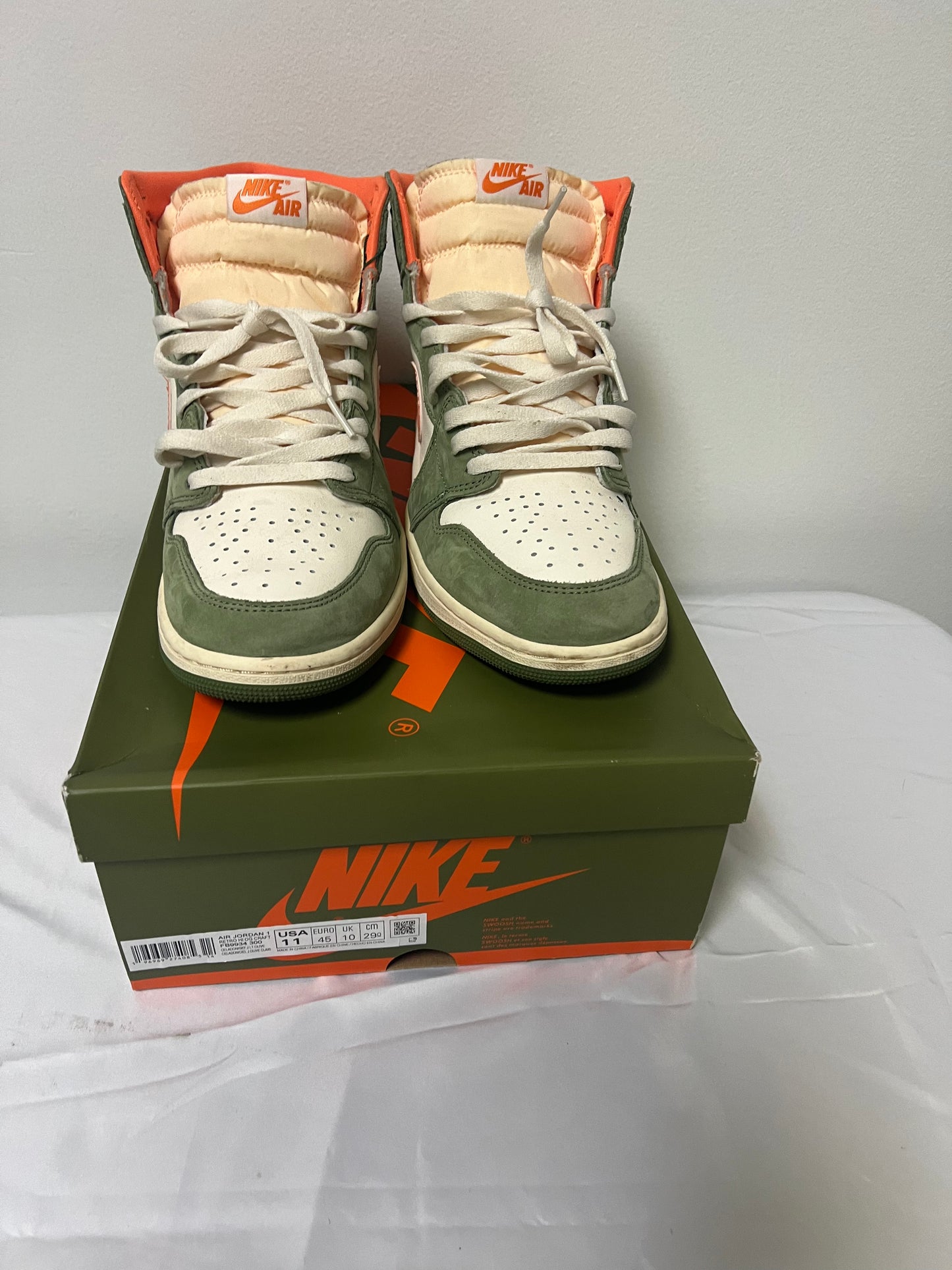 Air Jordan 1 Retro Hi OG Craft Pre-Owned